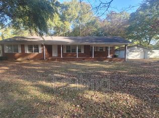 2303 Pummill Rd, Fayetteville, NC 28306