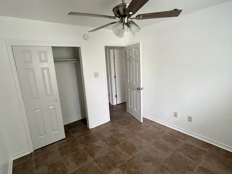 5111 Warwicke Dr — Photo 13