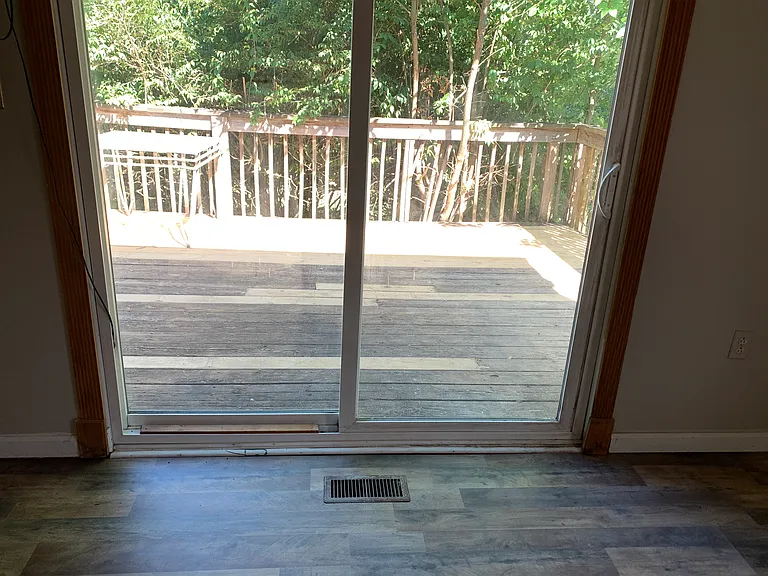 3640 Niles Dr — Photo 13