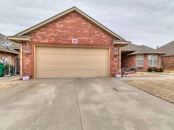 3rd image of 801 SW 160th St