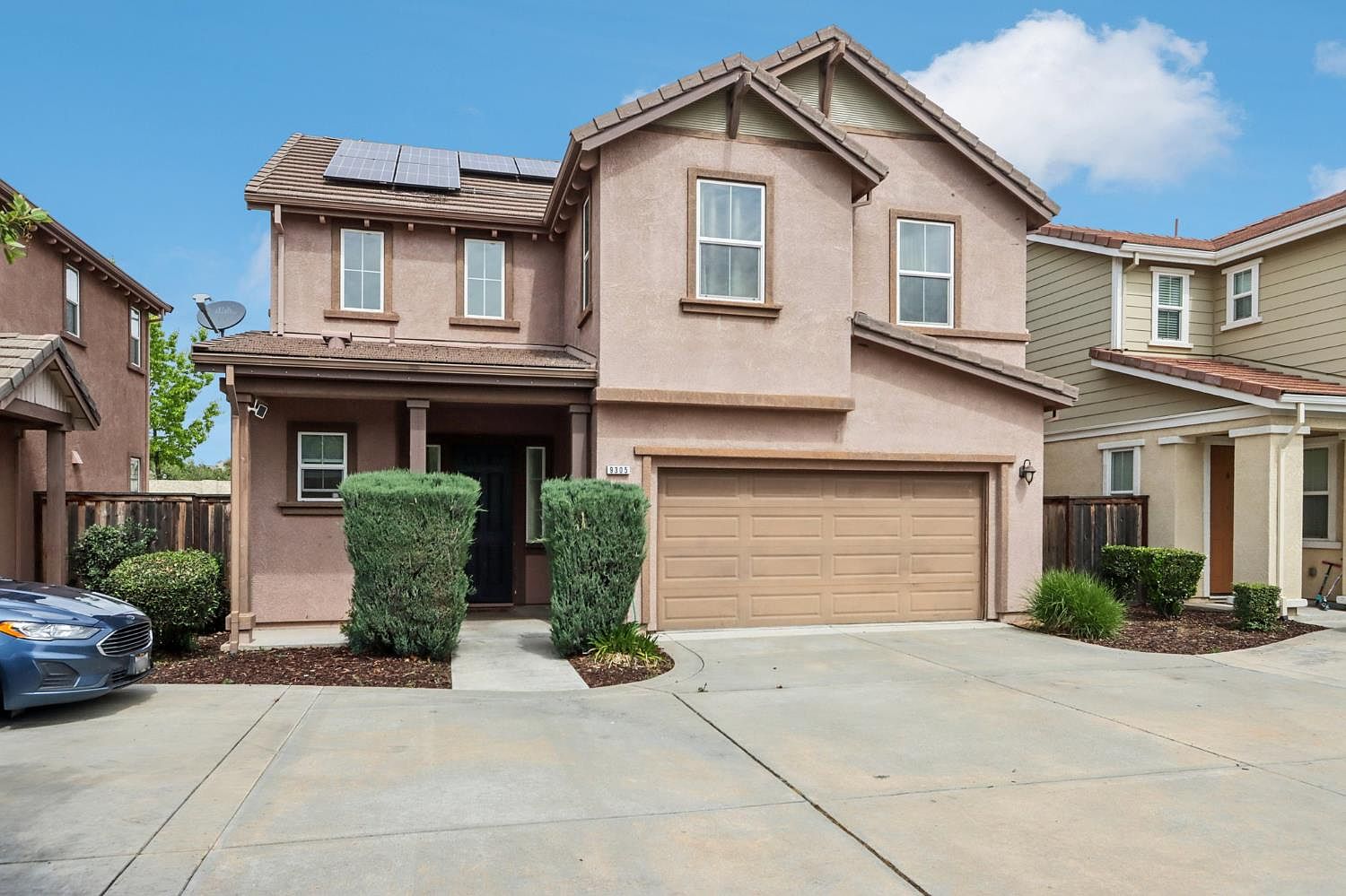 9305 Vintner Cir
