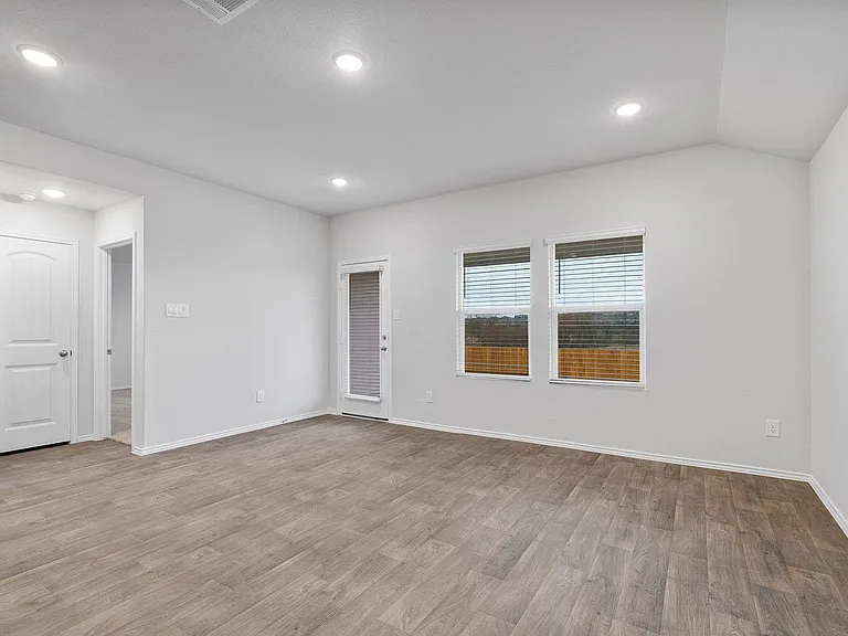 133 Whipporwill Ln — Photo 8