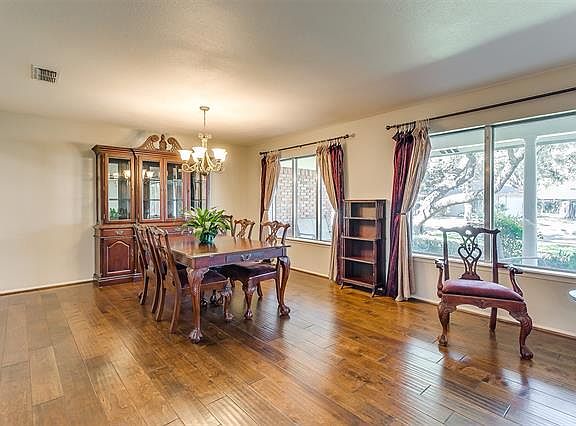 4th image of 6905 Camino Ct