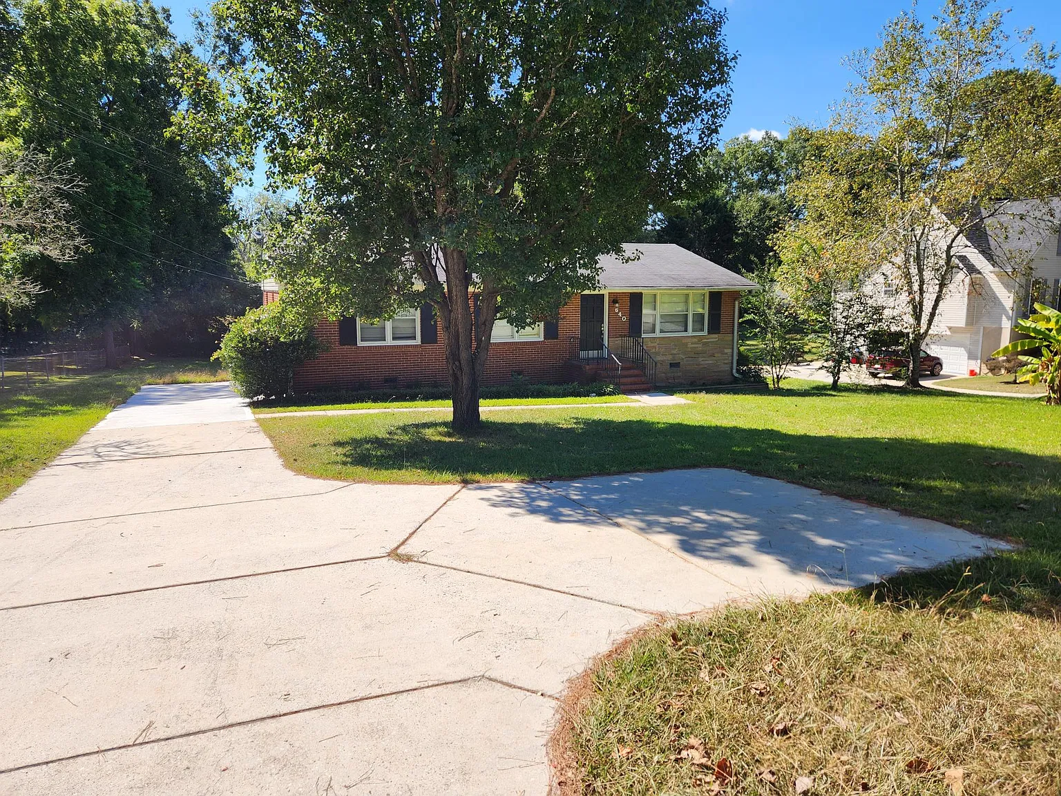 3 bed, 1561 sqft, $1,850 — Photo 2