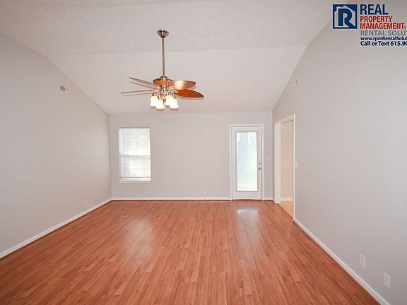 4th image of 141 Meigs Dr