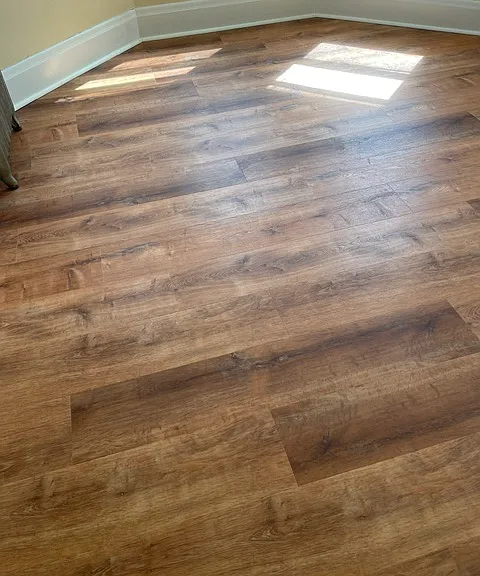 Bedroom 2: new floor