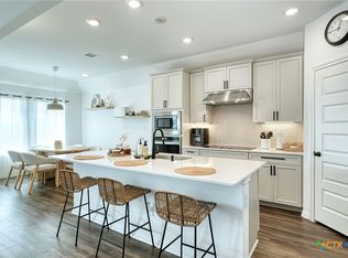 204 Panico Rd, Hutto, TX 78634