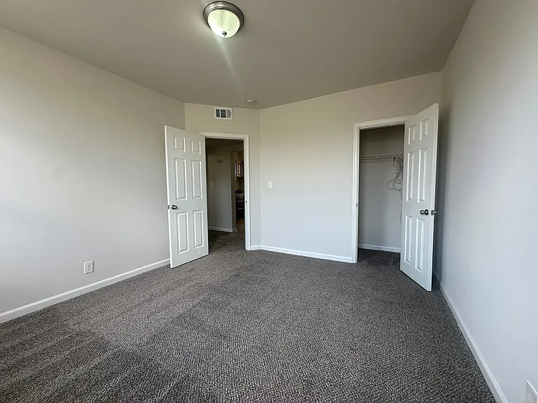 3616 Elmley Avenue — Photo 6