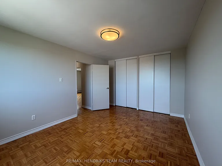 60 Windward St #809 — Photo 9