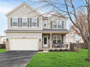 1800 Blue Ridge Dr, Plainfield, IL 60586