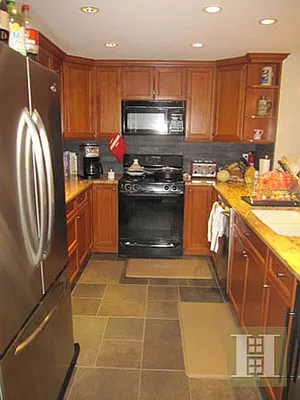 Rented by Halstead Real Estate | media 7