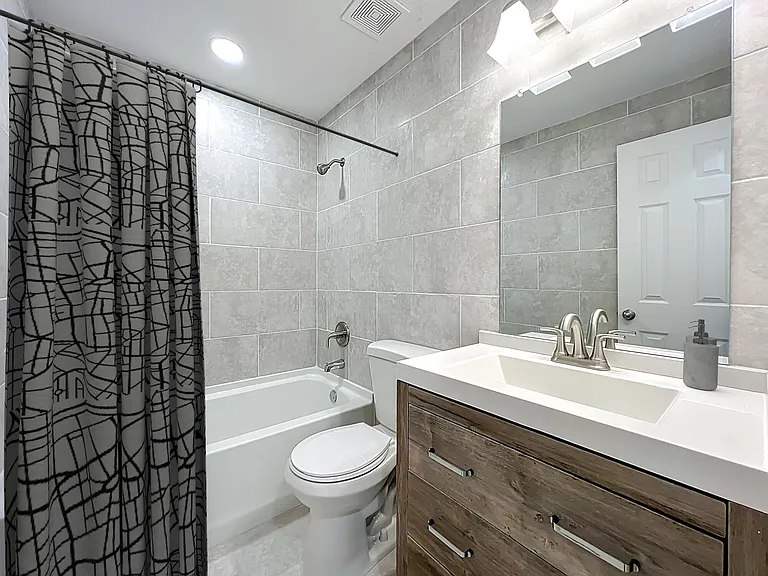 Azara Palm Bay — Photo 7