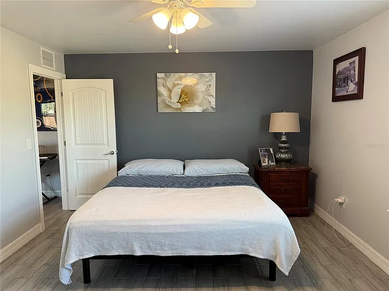 2599 Marton Oak Blvd — Photo 23