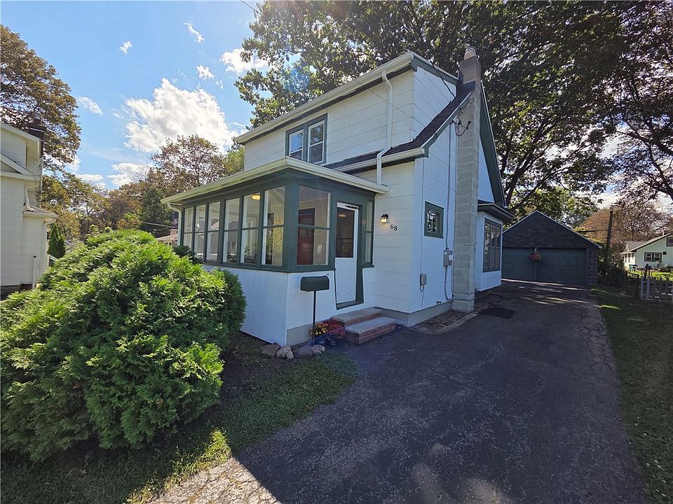 1st image of 68 Clearview Rd