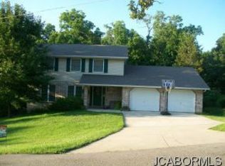 1401 Stacey Ln, Linn, MO 65051