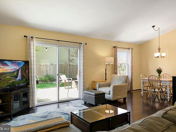 4th image of 6102 Franconia Forest Ln