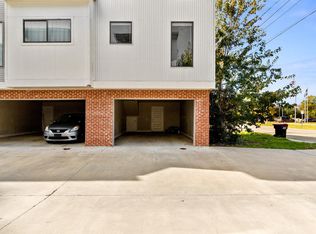 100 Ragin Lofts Aly, Lafayette, LA 70506