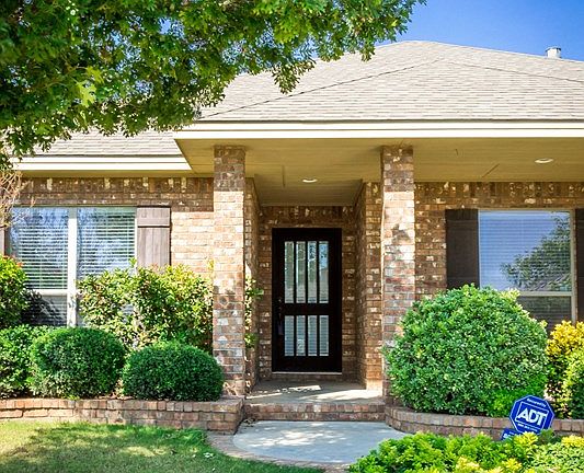 2nd image of 5708 San Saba Ave