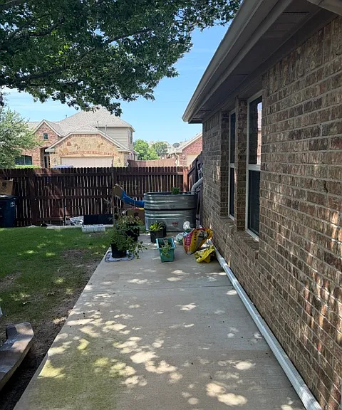 8100 Mountain Cedar Dr — Photo 22