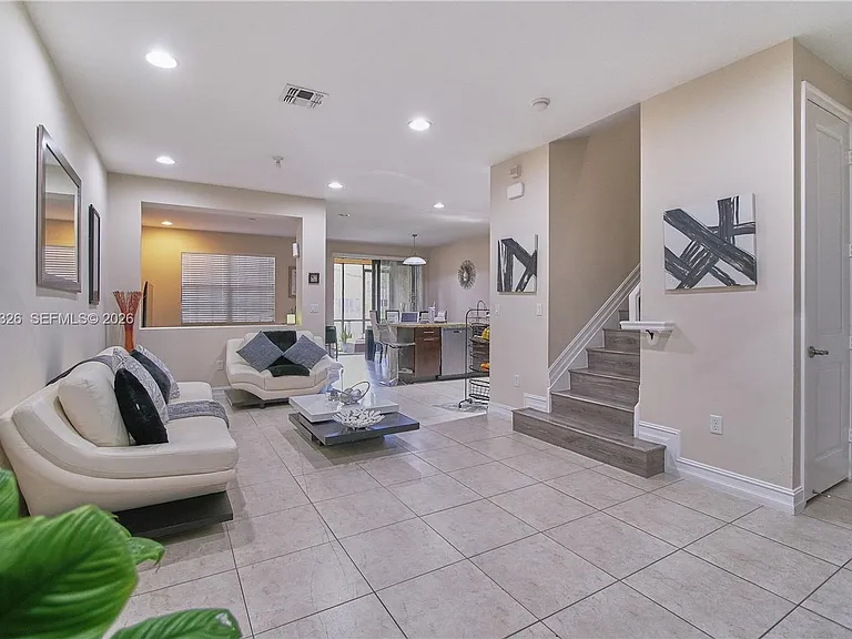 129 Riverwalk Cir E #129 — Photo 22