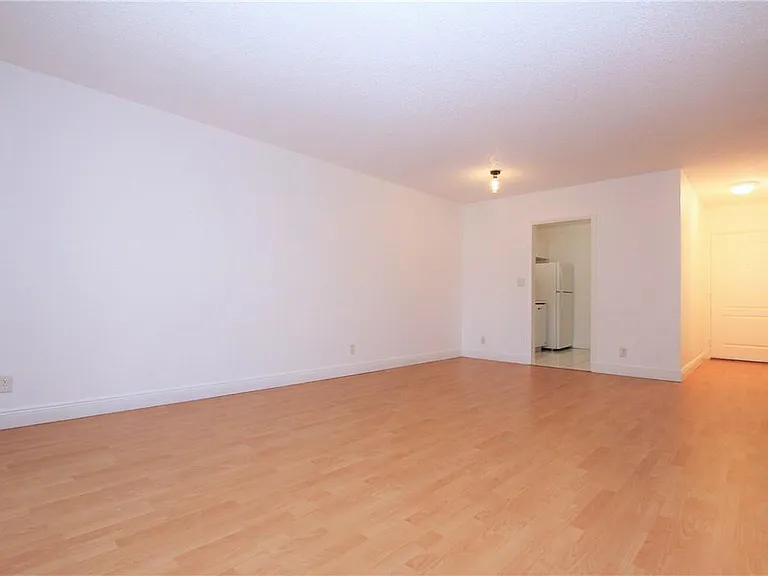 760 SE 2nd Ave #C207 — Photo 3