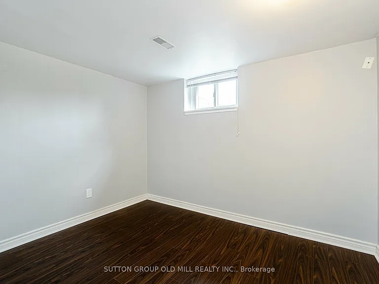 5 Applefield Dr #LOWER — Photo 23