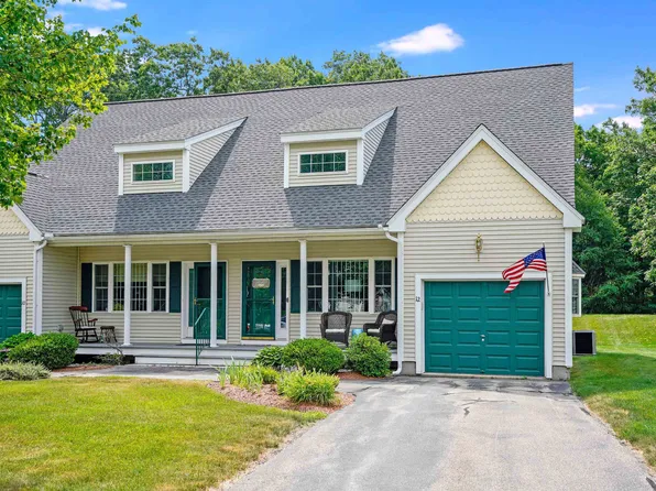 12 Royal Lane, Raymond, NH 03077