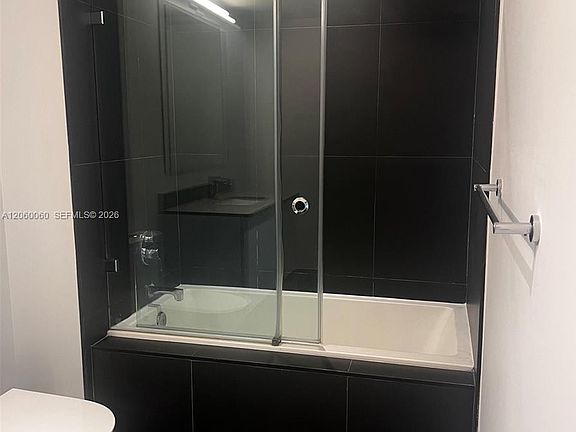 2nd image of 1600 NE 1st Ave #1219