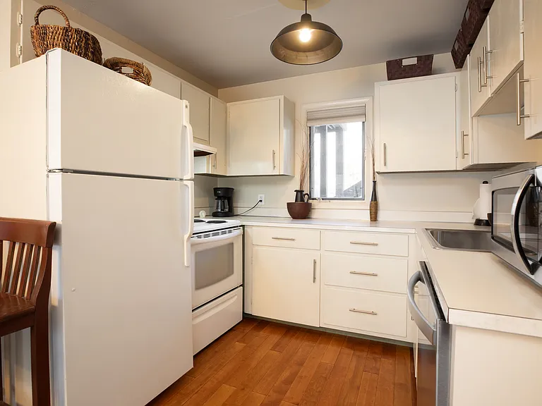 1880 Meadow Ridge Rd #7 — Photo 9