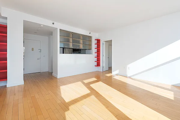 Rented by Oxford Property Group | media 8