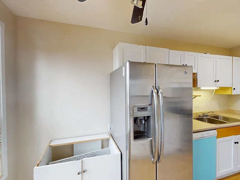 102 Huntington Park Bay NW — Photo 7