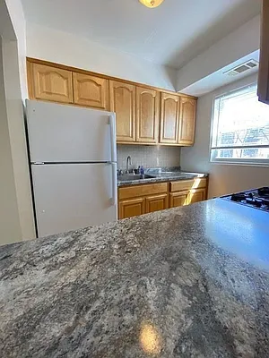 Sold by Remax Edge | media 13