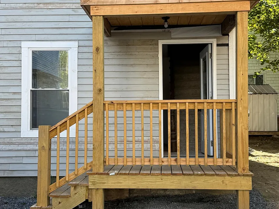 78-80 Gage St #2