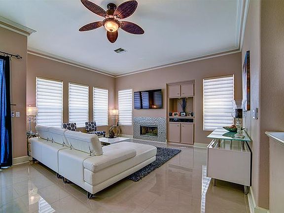 5th image of 1956 Summer Palm Pl Unit 102