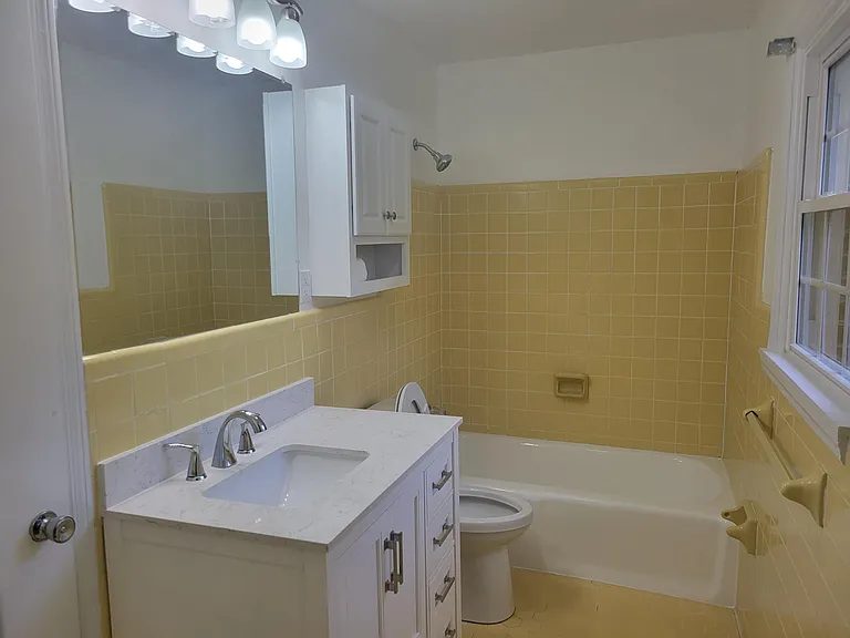 7811 Haven St SE — Photo 14