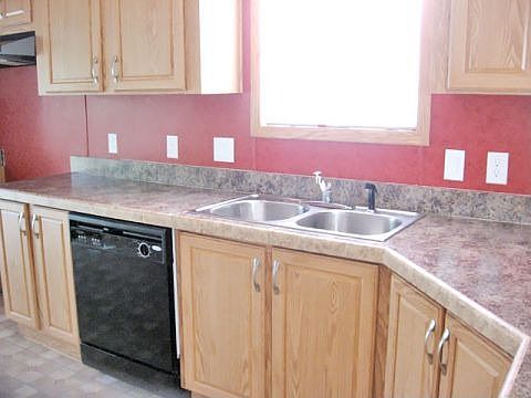 4th image of 38139 Ducharme Dr