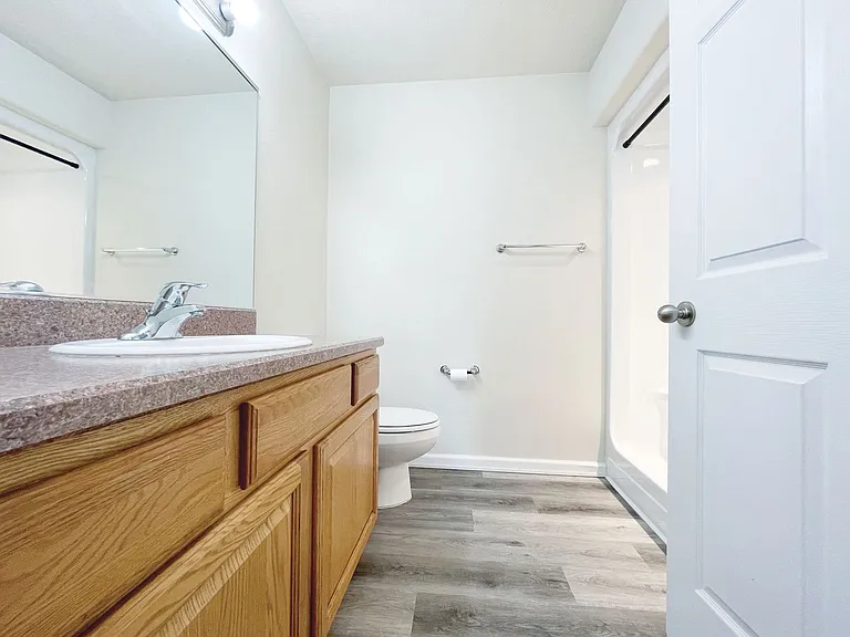 The Heights Apartments — Photo 16