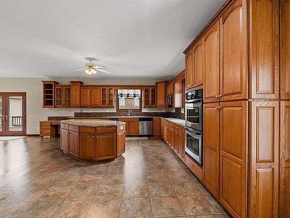 5th image of 3812 Mitchell Weaver Rd