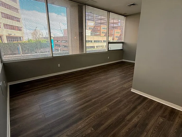 Spectra Boutique Apartments — Photo 18