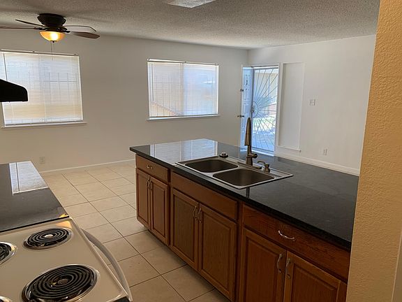 2nd image of 115 La Fresa Ct APT 2