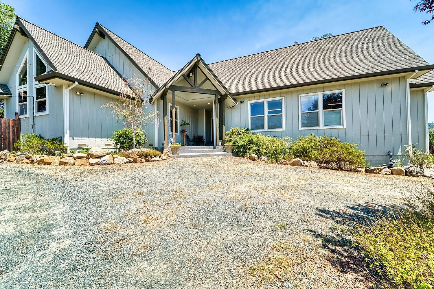 9681 Quail Meadow Ln photo 1