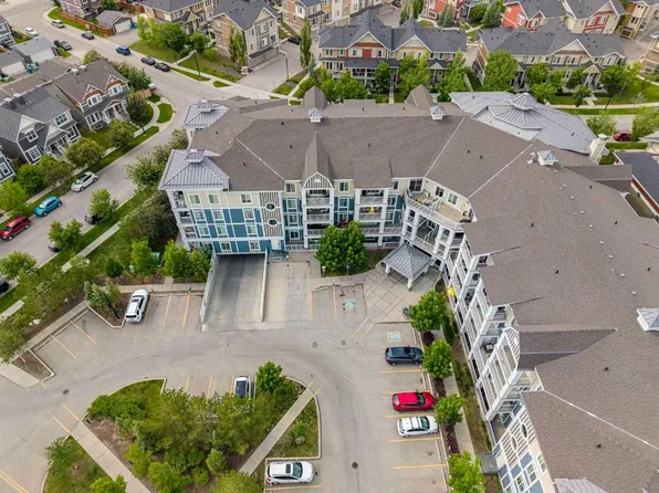 130 NE Auburn Meadows Vw SE #207, Calgary, AB T3M 2P3