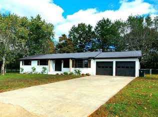 143 Sanders Rd, Hazel Green, AL 35750