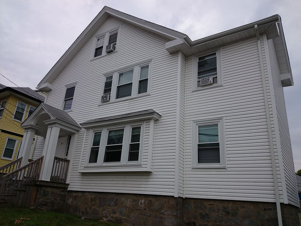 2nd image of 311 Foster St