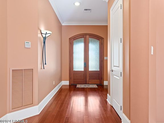 5th image of 125 Elysian Fields Dr