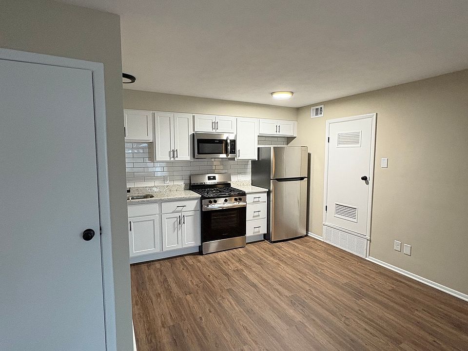1st image of 12001 Marguerite Ave APT 2