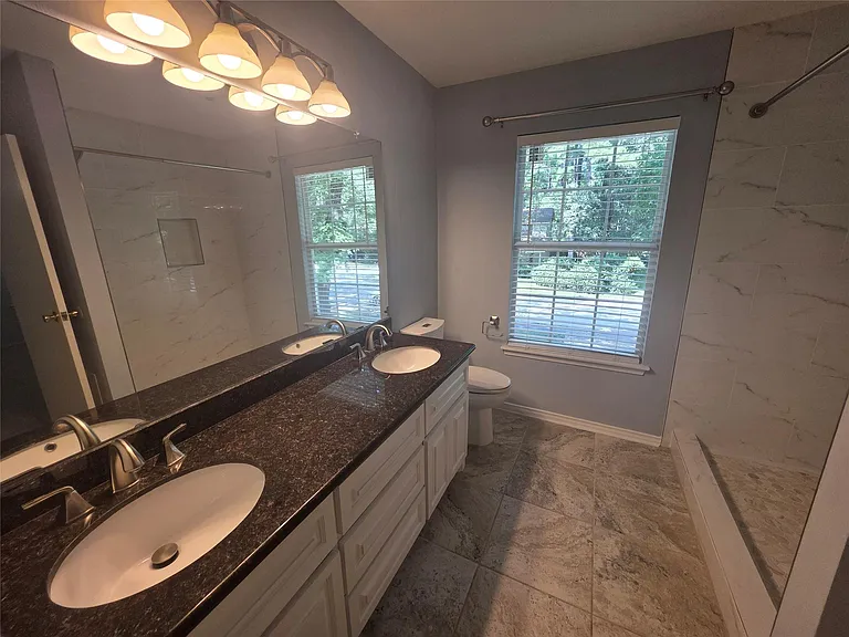 8 Fawnchase Ct — Photo 17