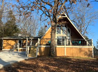 650 Holiday Acres Cir, Branson West, MO 65737