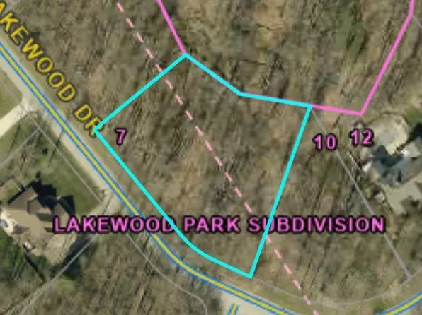 7 Lakewood Dr, Vincennes, IN 47591