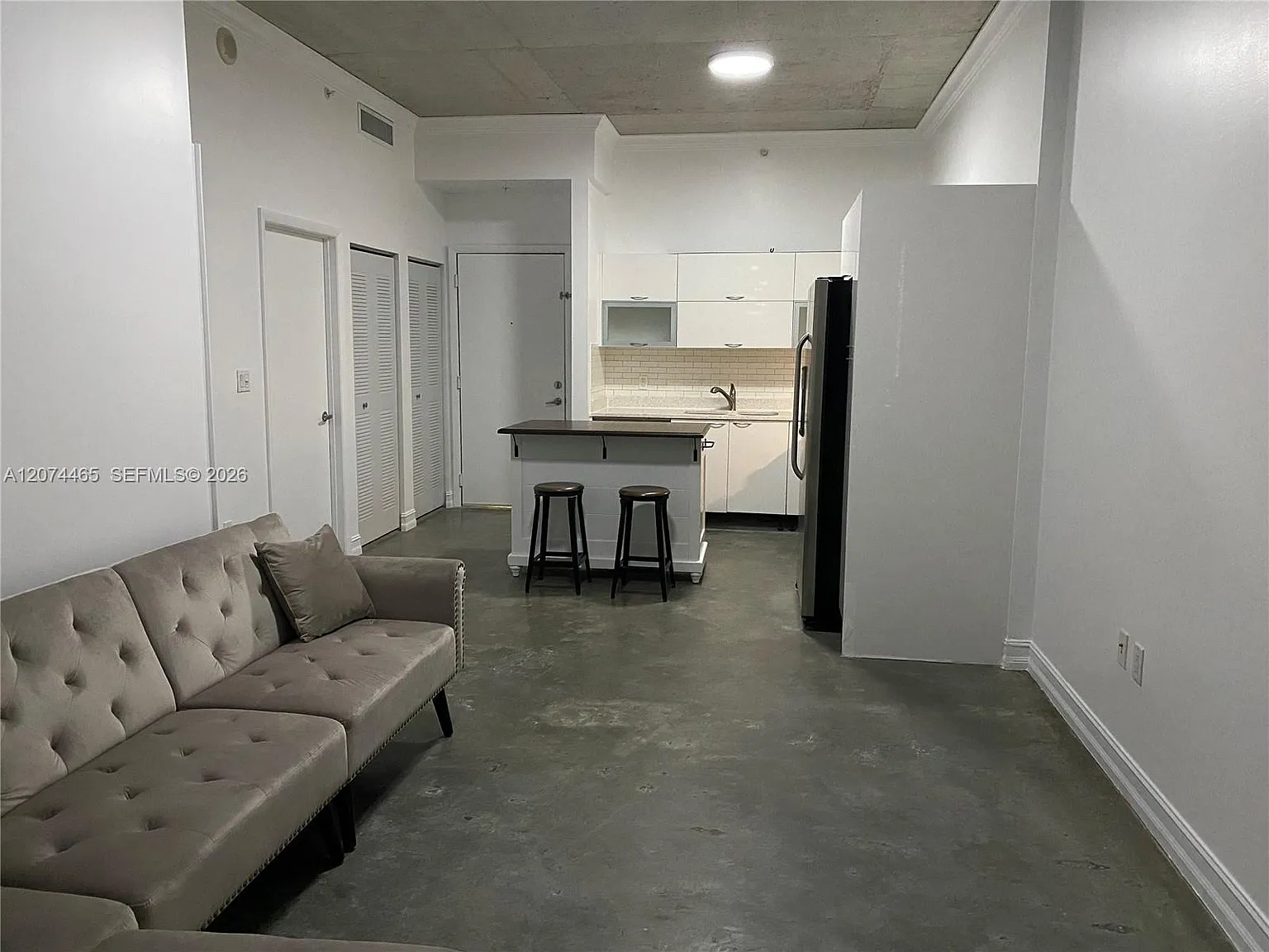 The Loft Downtown Ii Cond — Photo 3